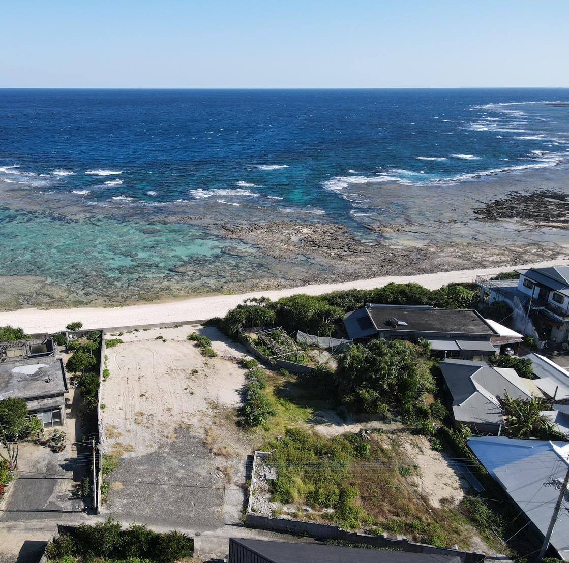 金見海岸と集落の土地